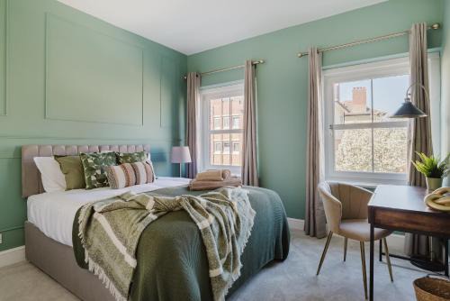 Canary Wharf Apartment | Newly Renovated Stylish Urban Modern 2BED 1Bath E14 Flat