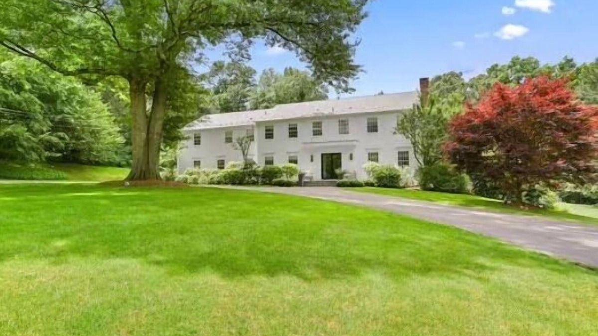 Westport House | Newly renovated summer home in Westport CT private pool & spa, near beach & town