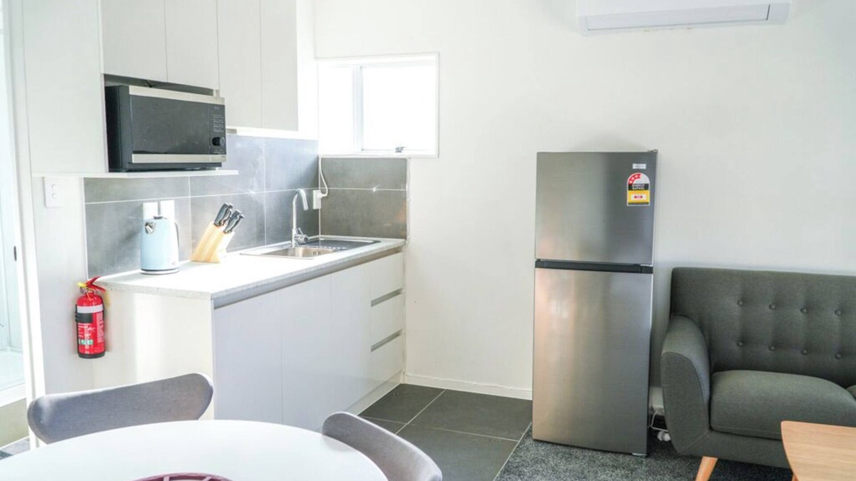 Richmond Heights Apartment | Newly renovated two-bedroom unit in Central Taupō - Pet-Friendly & Free Parking