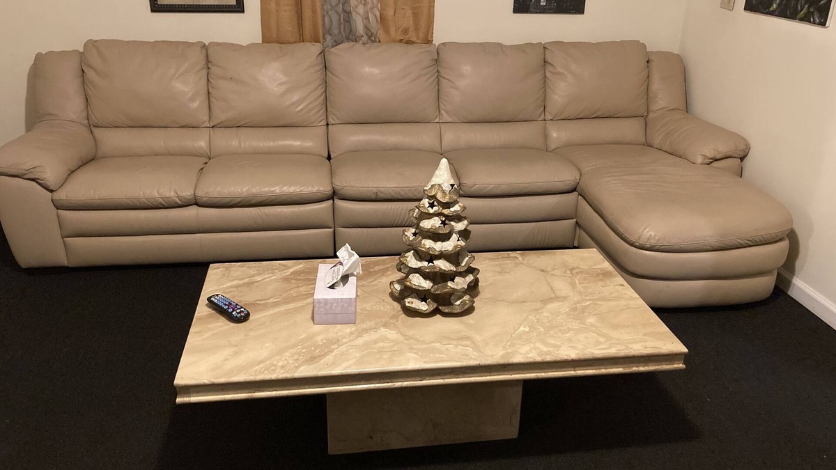 Floral Park Apartment | Newly Renovated Two-Bedroom near UBS ARENA +JFK Airport.