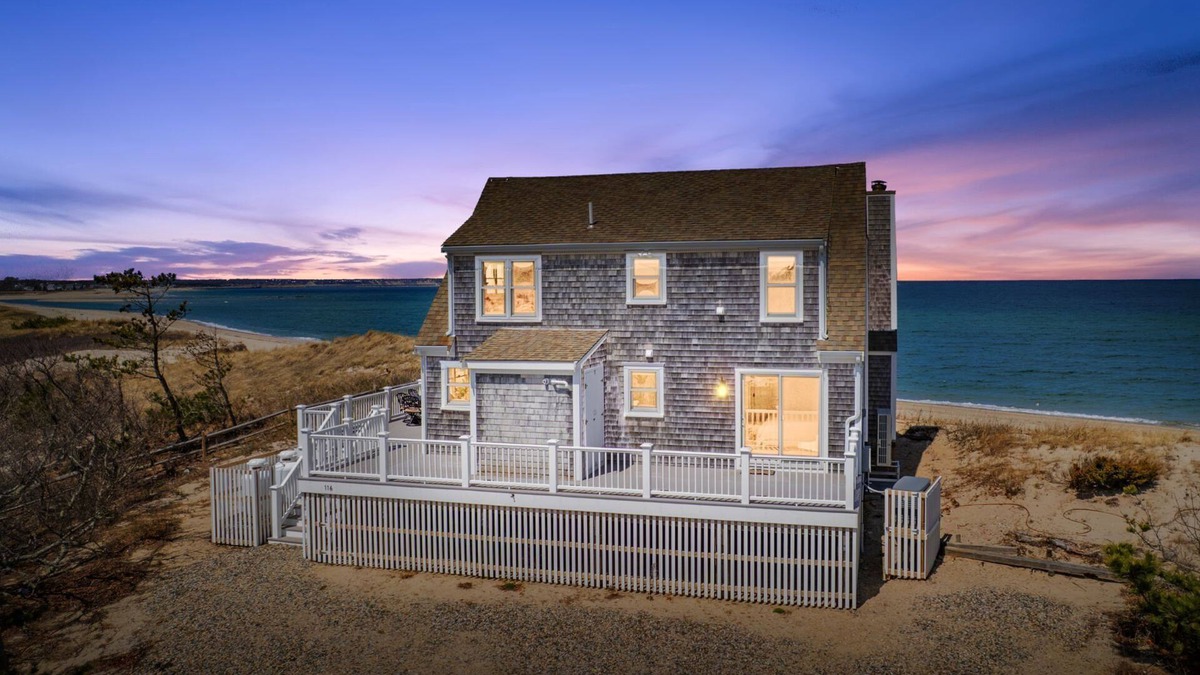East Sandwich House | Newly renovated oceanfront steps from Spring Hill Beach