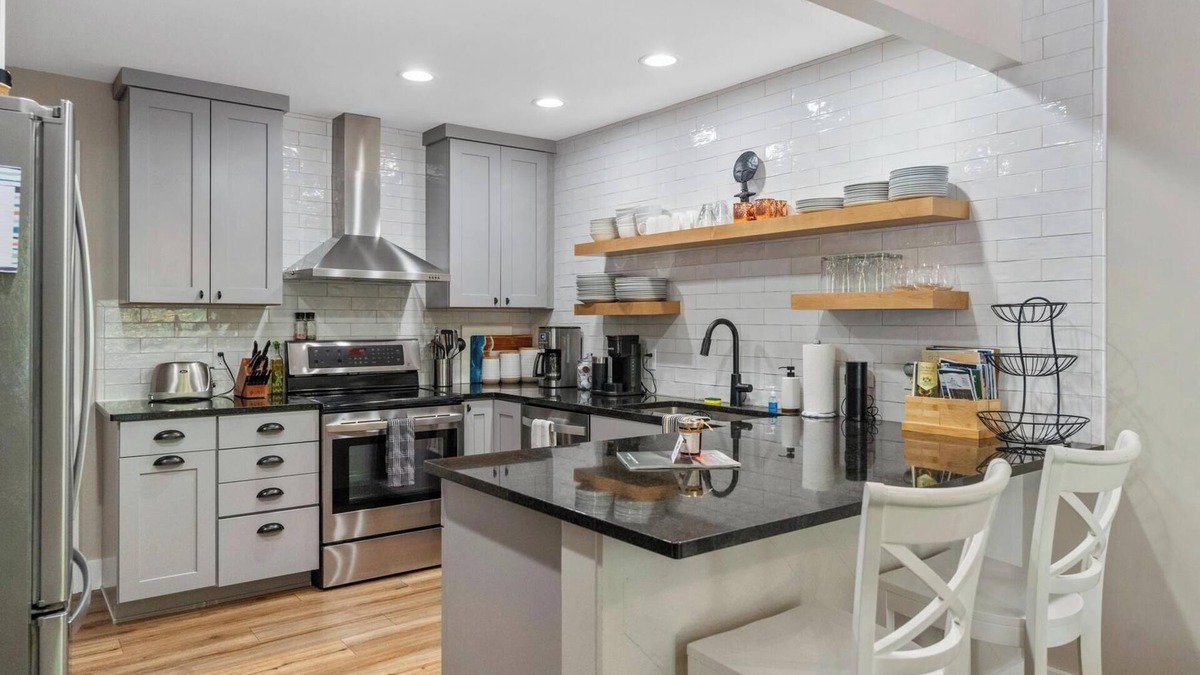 Harbor Springs Condo | Newly Renovated Hideaway Condo - Hike, Swim, Ski, Golf All Close By!