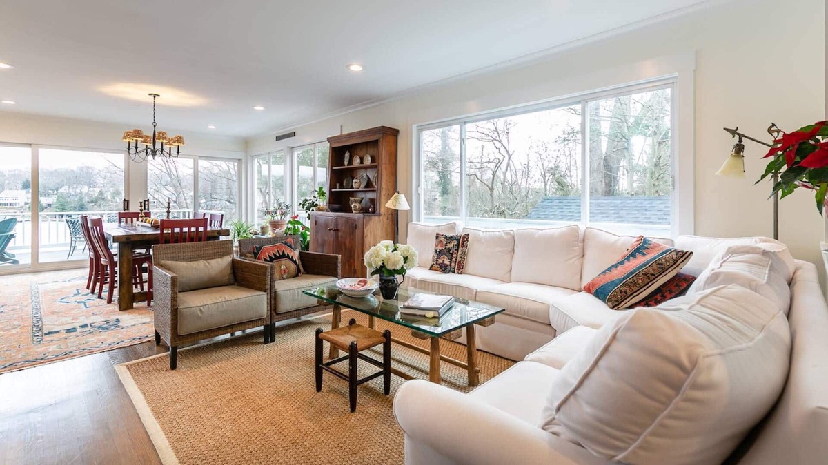 Arden-on-the-Severn House | Newly-renovated waterfront home with private pier and all the bells and whistles