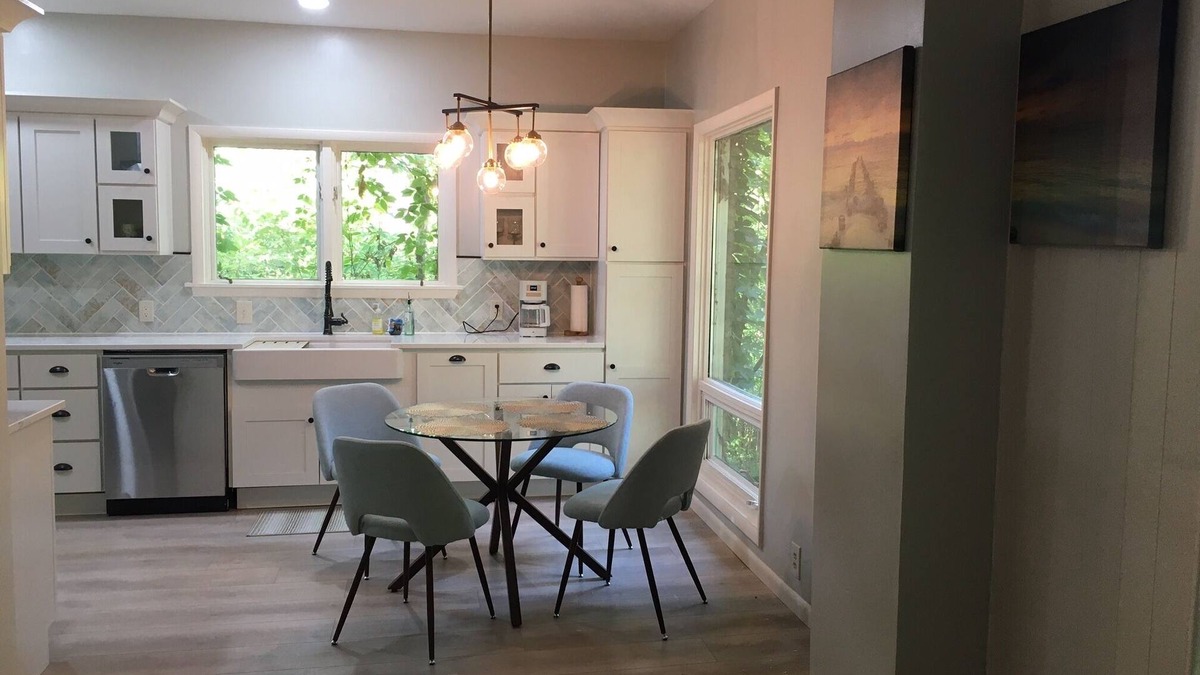 Athens House | Newly Renovated Wooded Oasis Near OU's Campus in Athens