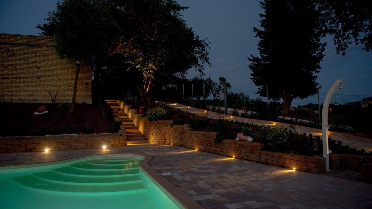 Corridonia House | Newly restored country house with private pool and fabulous mountain views