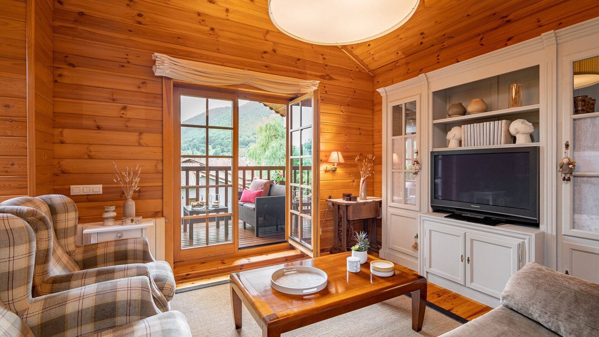 Camprodon Cabin | Newly Rural apartment by the river Camprodon