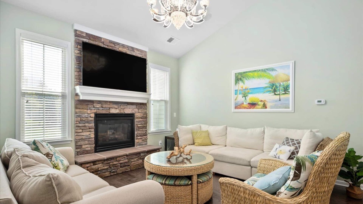 The Commons House | Newly Upgraded House in Bayside Community