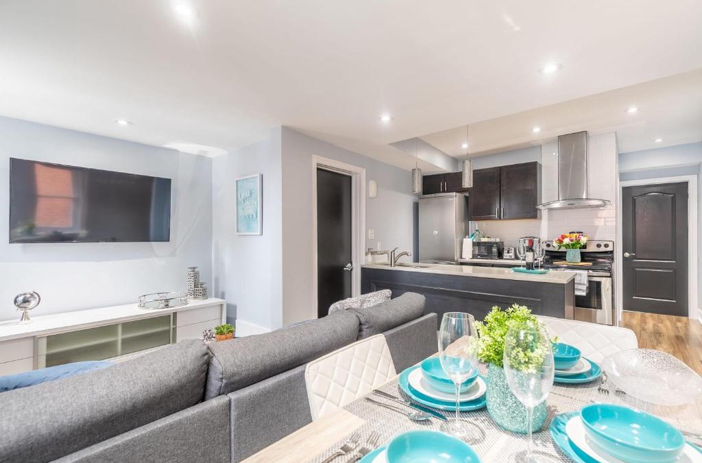 Centretown West Apartment | Newly Upgraded Pet-Friendly Apartment