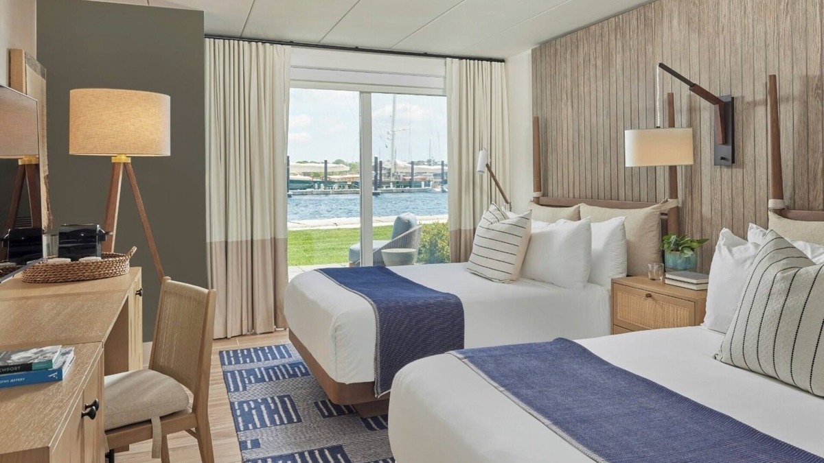 Goat Island Hotel | Newport Harbor Gem: Unmatched Views, Scenic Walk to Downtown | 2 Waterview Room
