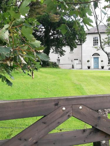 Midleton House | Next door at Broomfield House