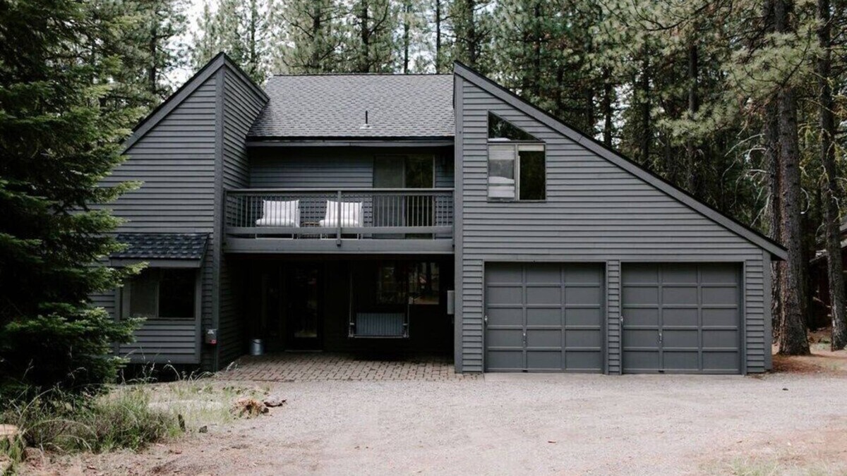 Black Butte Ranch House | NEXT TO GLAZE MEADOW, CUTE, WITH MANY AMENITIES!