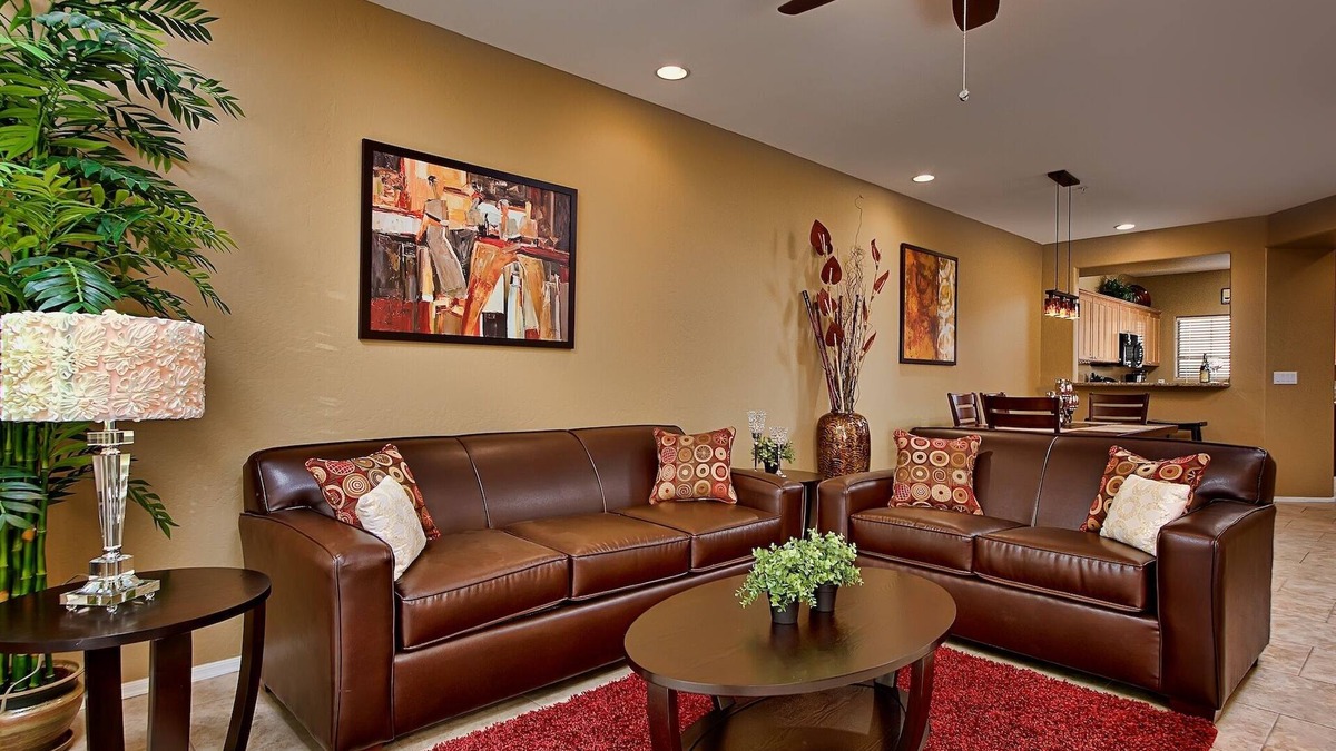 South Scottsdale Condo | Next to Golf, Prime Location, Heated Pool & Spa, Upgraded Unit, BBQ, and More!