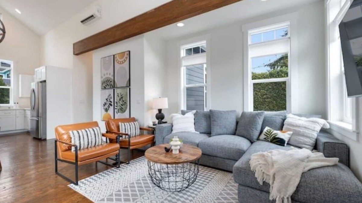 Whittier Heights House | Next to Park, Soaring Ceilings, Remodeled 2 BR