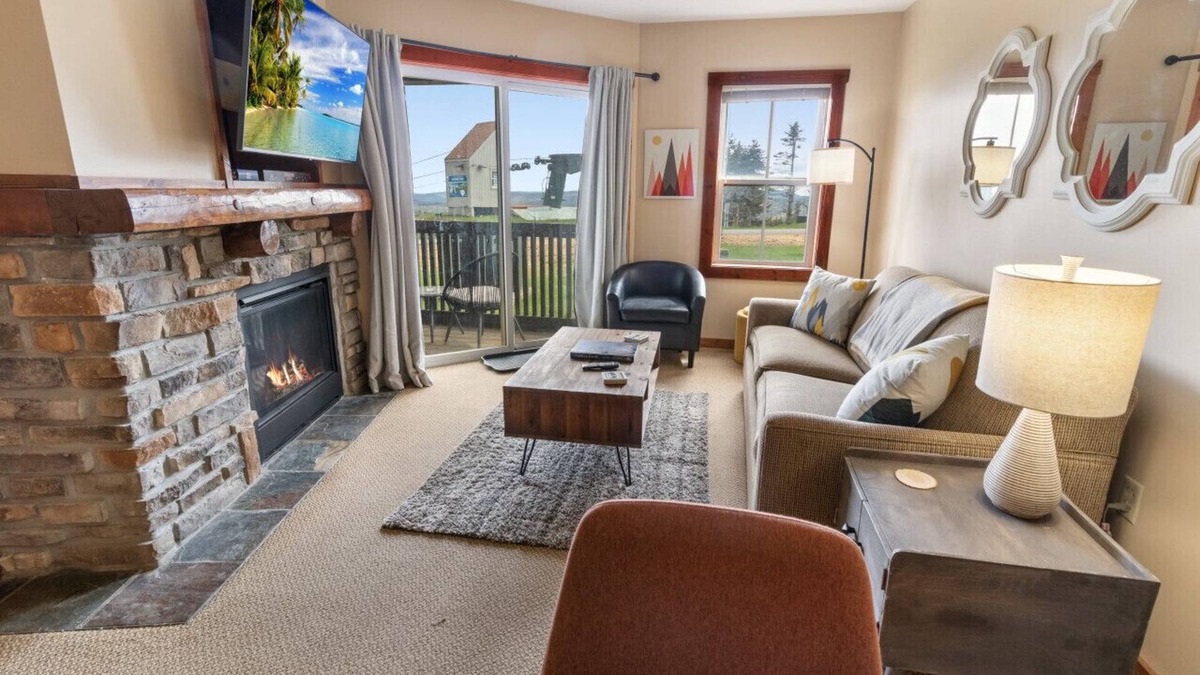 Snowshoe Apartment | Next to Ski Slopes WiFi In Village with a View