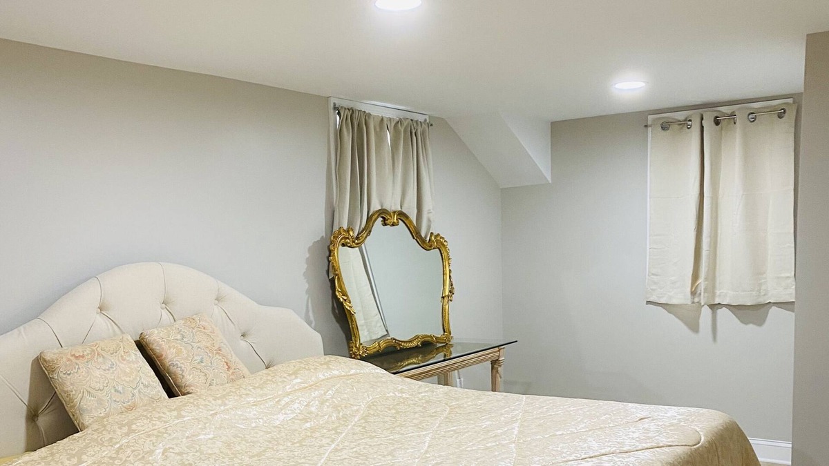Swarthmore House | Next to Swarthmore College