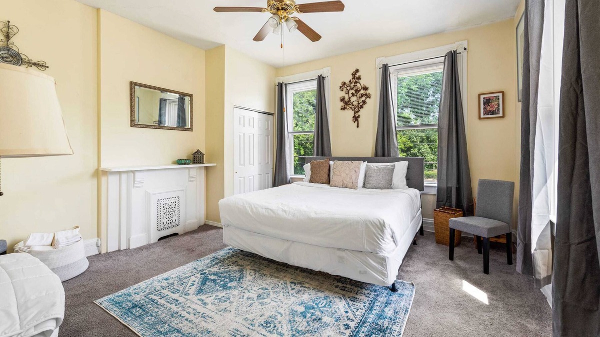 Corryville Apartment | Next to U of Cinn. & Downtown! The Hilton House