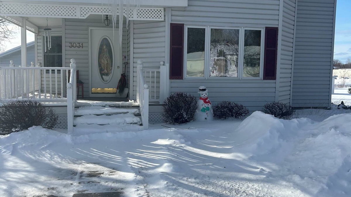 Pound House | NFL Draft Charming 4 bedroom House small town appeal Pound 35 min. from Stadium