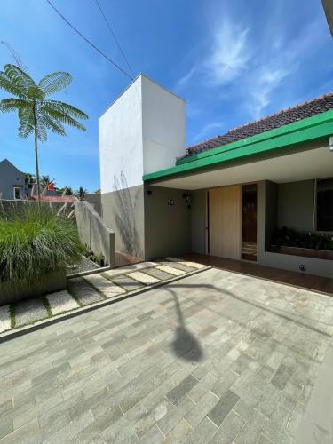 Tasikmalaya Villa | Ngumbara House