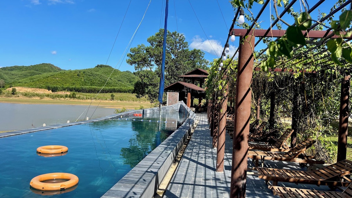 Son Trach Cabin | Nguyen Shack Retreat