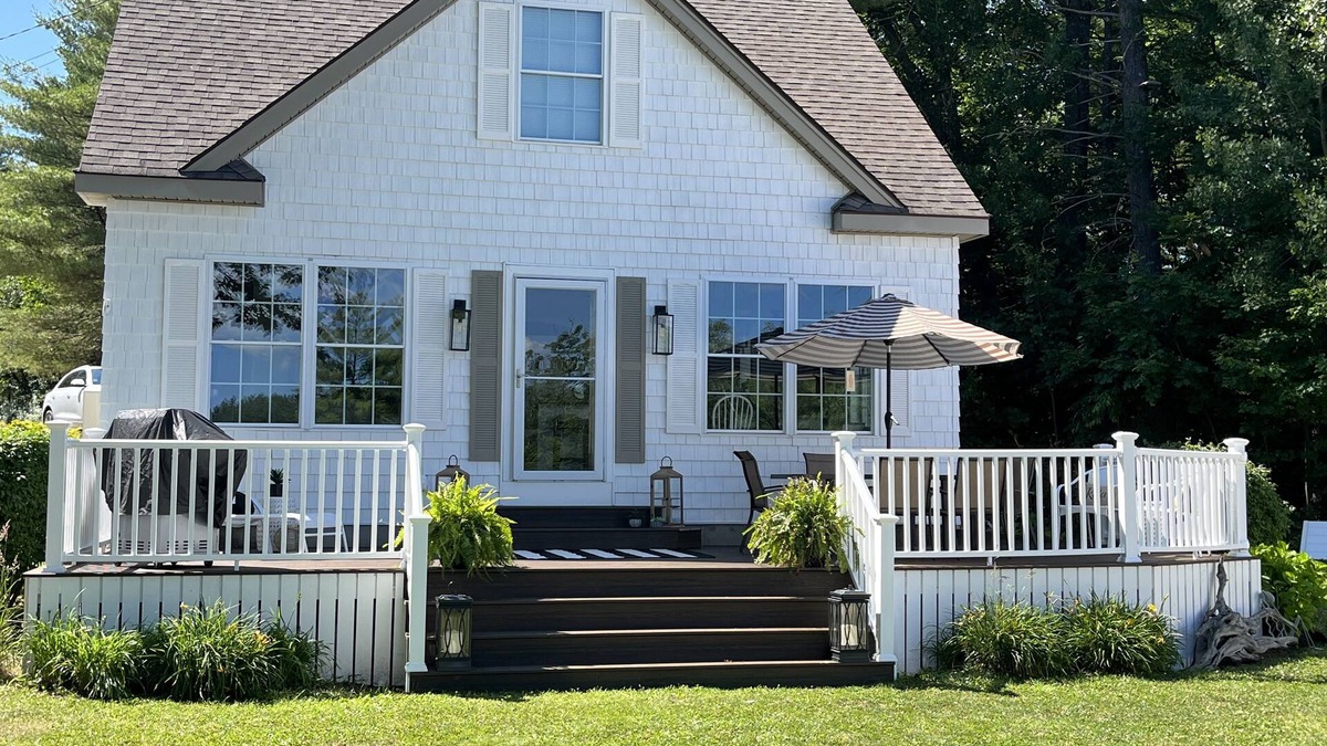 Sanbornville House | NH Lakes Region Lakefront Home for rent in Wakefield NH