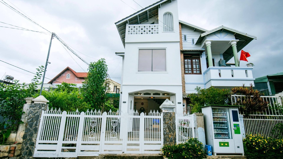 Phuong House | Nha Cua An 2