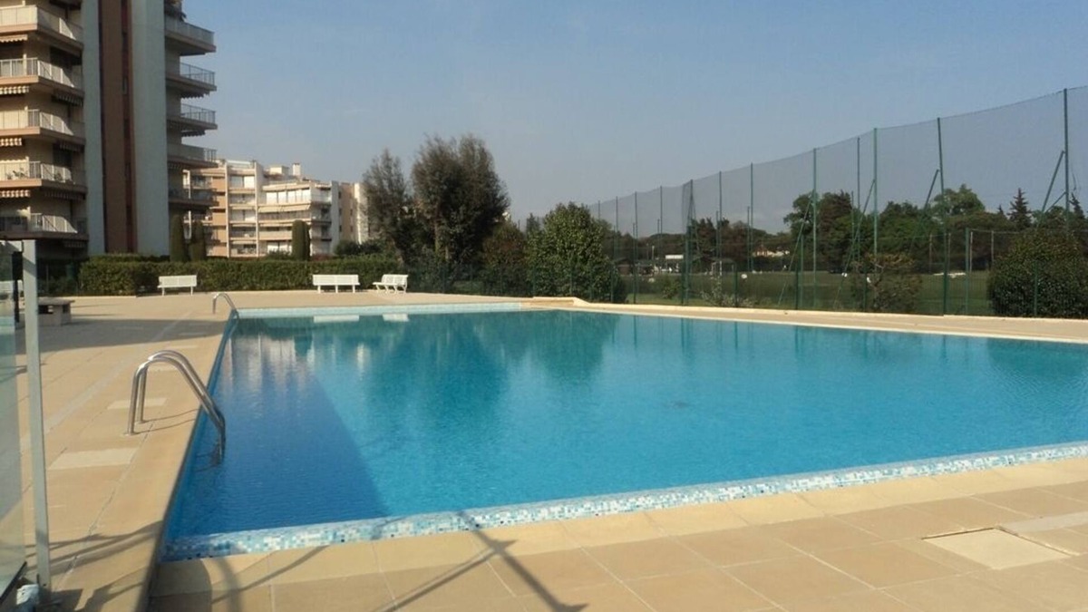 La Napoule Apartment | Nice 2 rooms apartment, bright, by the sea and the beaches, large pool