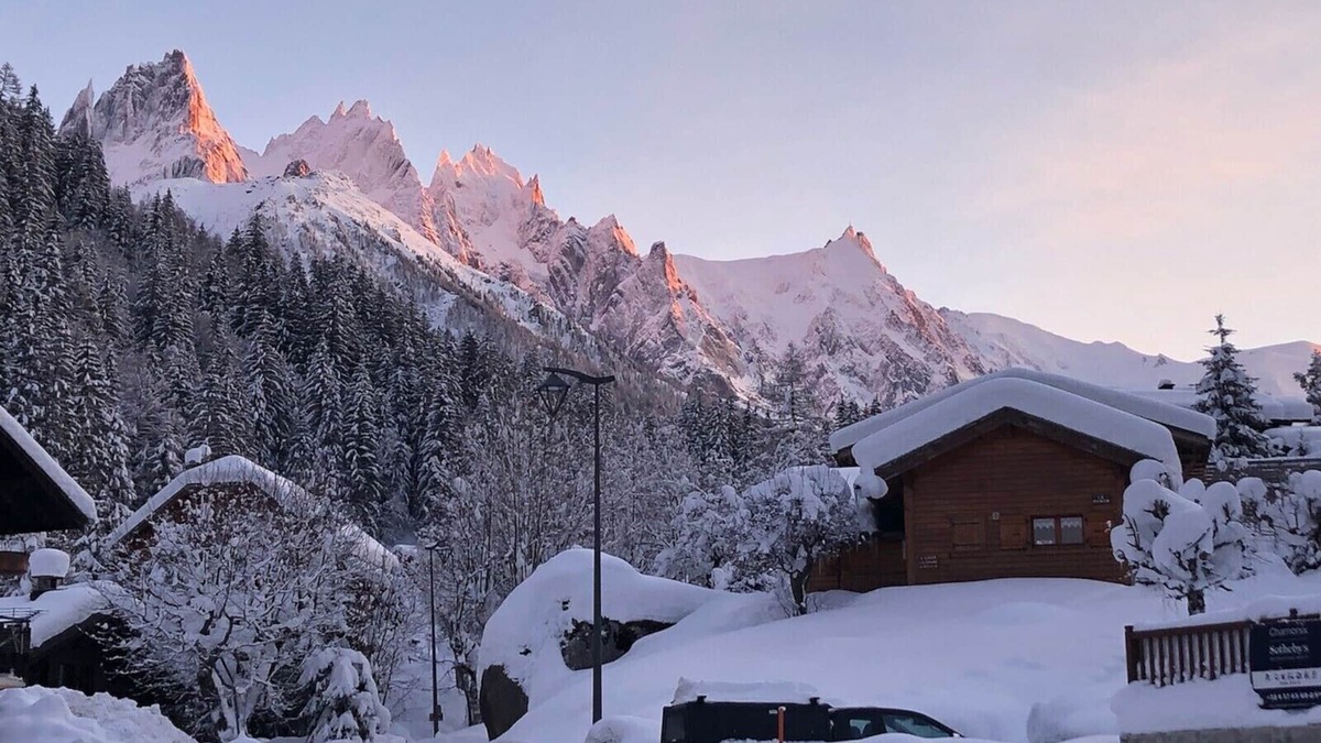 Le Lavancher Apartment | Nice 2 rooms for 2 to 4 people in quiet hamlet with superb view on Mont-Blanc