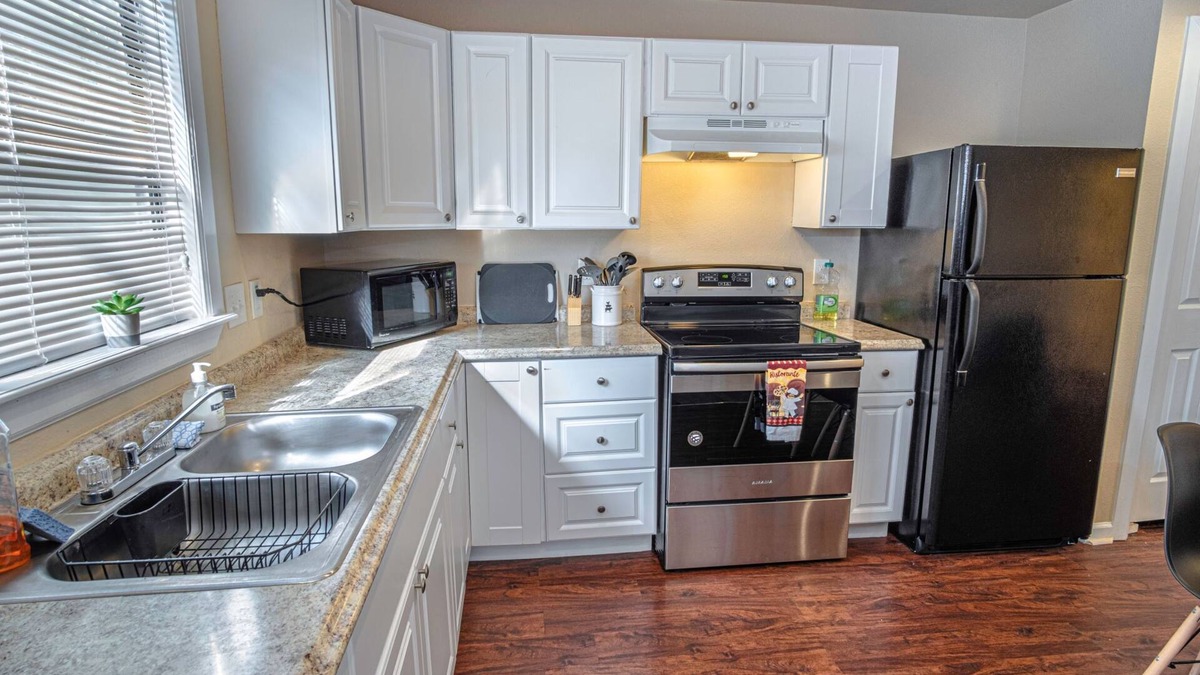 Arena District House | Nice 3br/2ba Near Downtown 2 min At&t Center