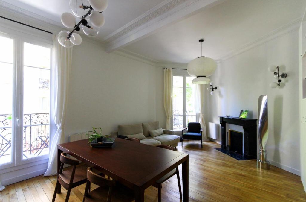 Quartier Sainte-Marguerite Apartment | Nice 43m with balcony in the heart of Paris
