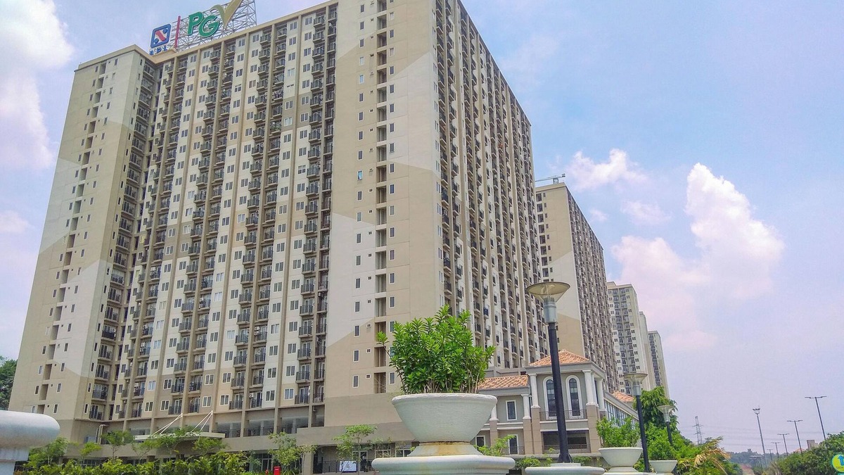 Depok Apartment | Nice and Comfort Living 2BR at Podomoro Golf View Apartment