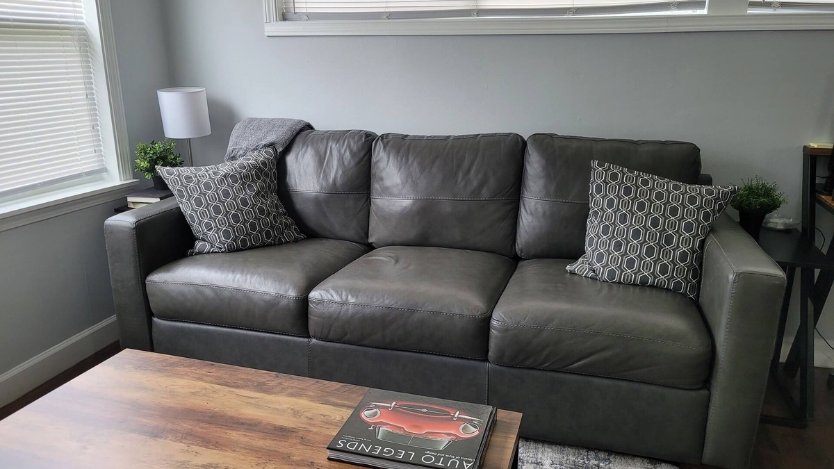 Whittaker Apartment | Nice and cozy 1 bedroom apartment unit