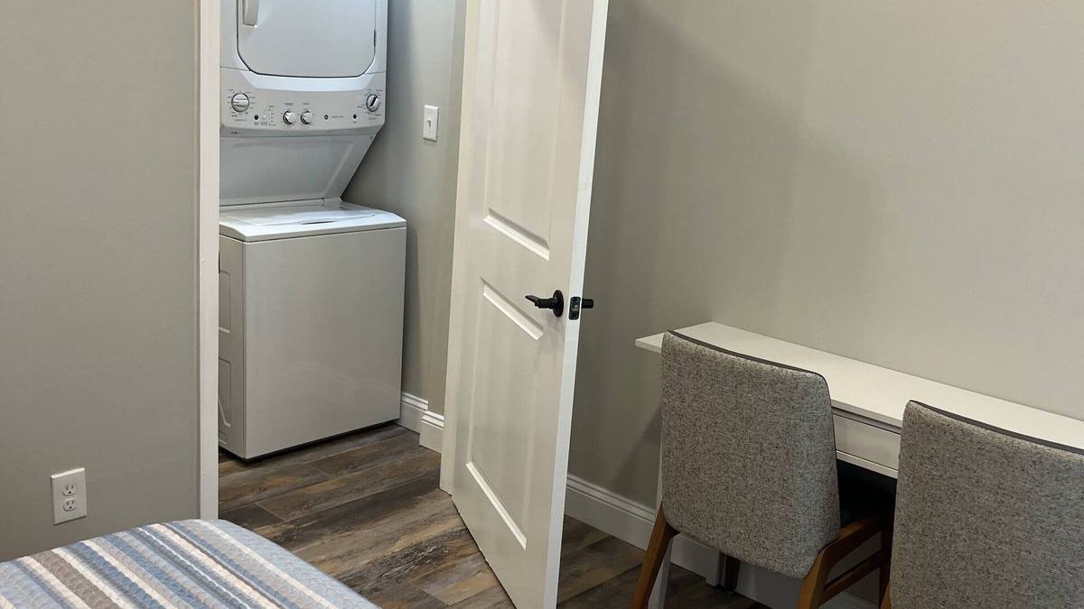 Jesup Apartment | Nice and cozy -close to town