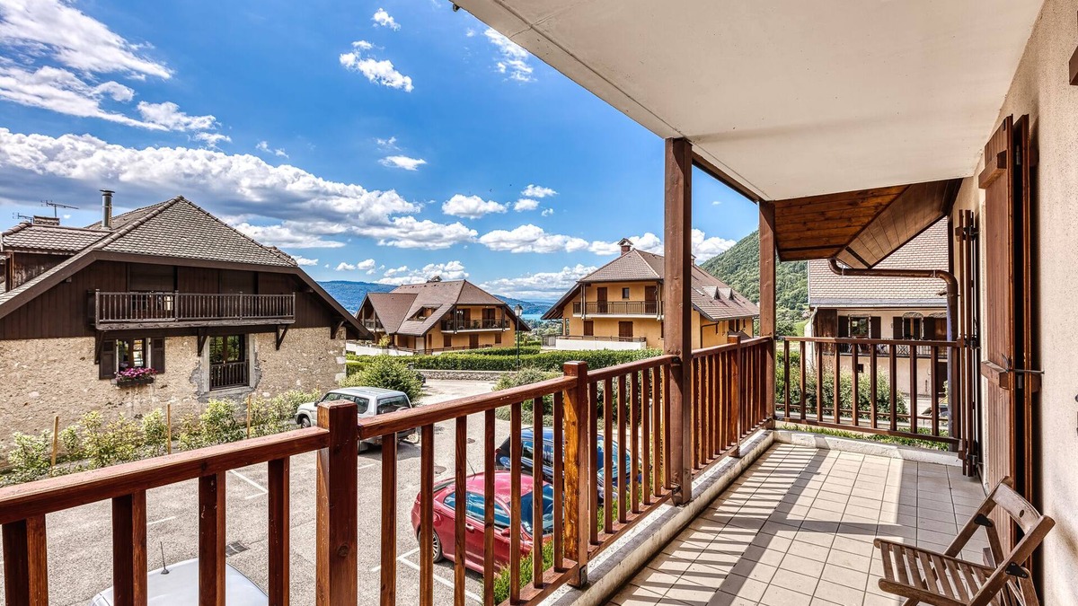 Menthon-Saint-Bernard Apartment | Nice Apartment near ANNECY LAC Menthon Saint Bernard - 6 persons