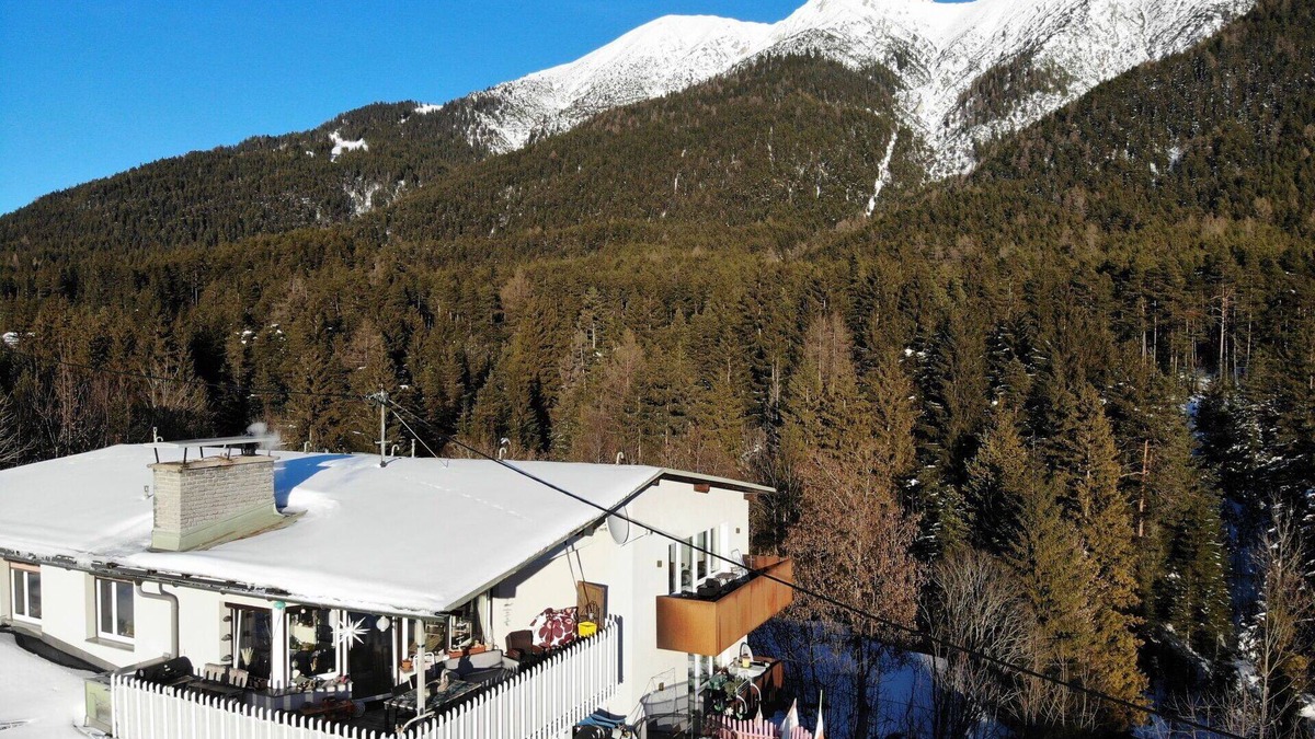 Reith bei Seefeld Apartment | Nice apartment for 6 people with WIFI, TV, balcony, pets allowed, panoramic view and parking