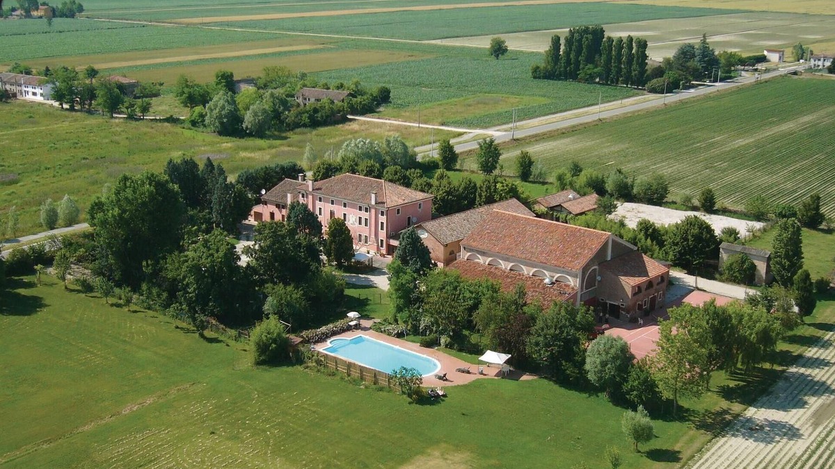 Pontecchio Polesine Apartment | Nice apartment in Pontecchio Pol. (RO)