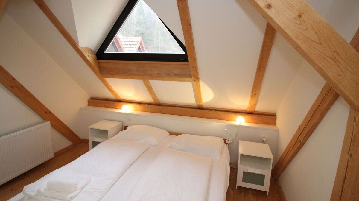 Muhldorf Apartment | Nice apartment for 9 guests with WIFI, TV, balcony and parking