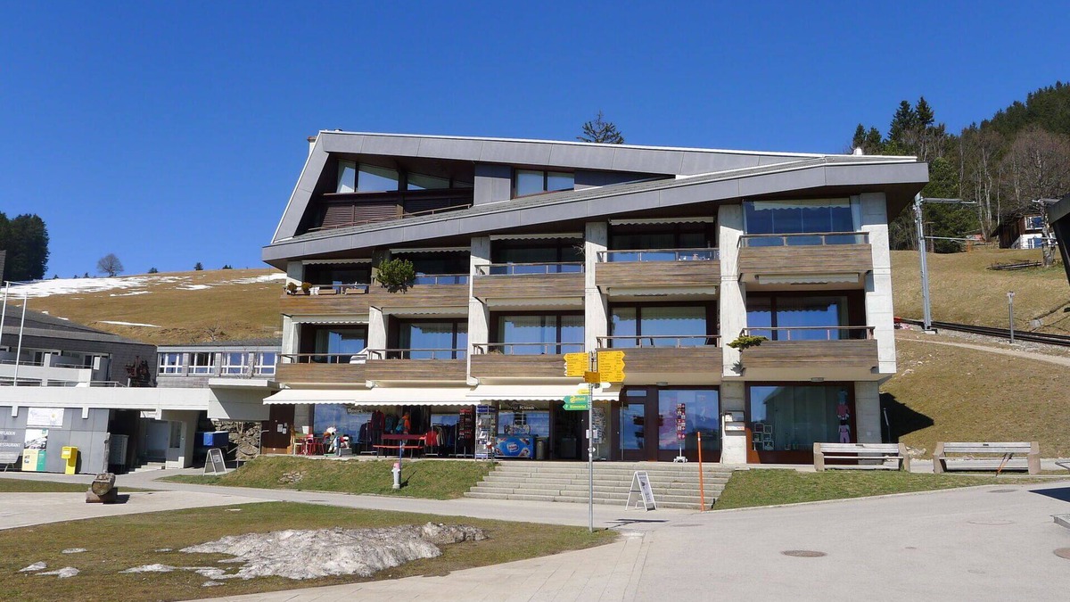 Rigi Kaltbad Apartment | Nice apartment for 3 guests with WIFI, TV, balcony, panoramic view and parking