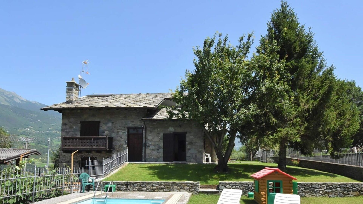 Barche Apartment | Nice apartment for 5 people with WIFI, pool, TV and parking
