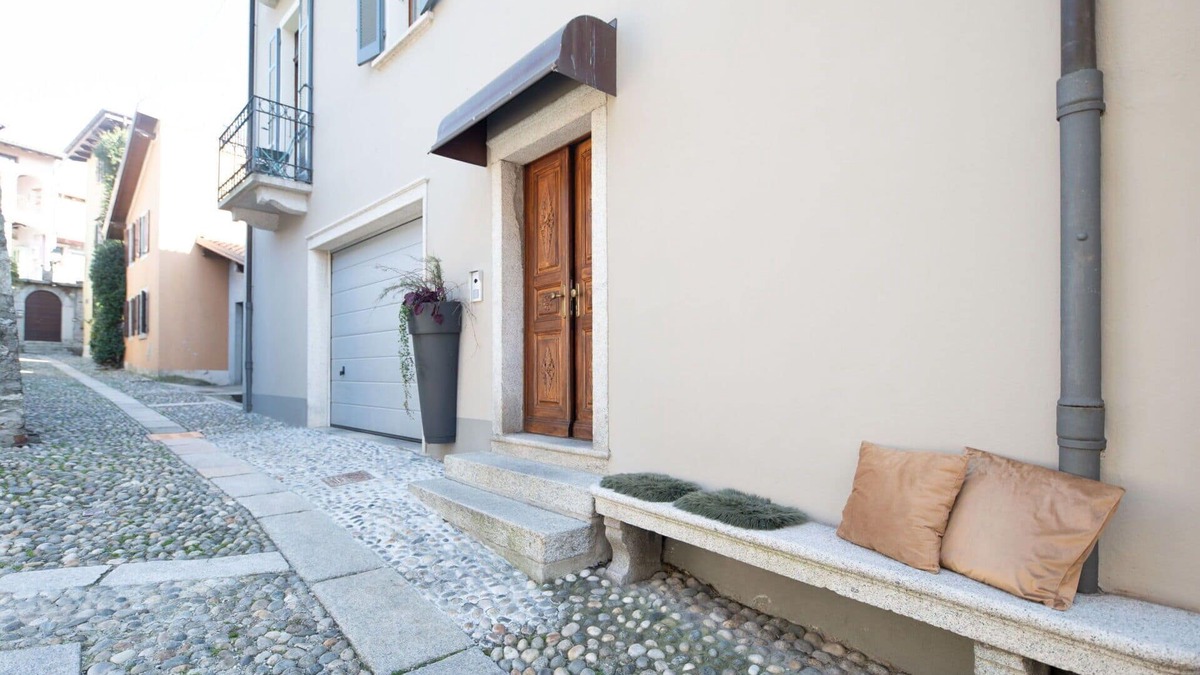 Mergozzo Apartment | Nice apartment for 3 guests with WIFI, TV, balcony and parking