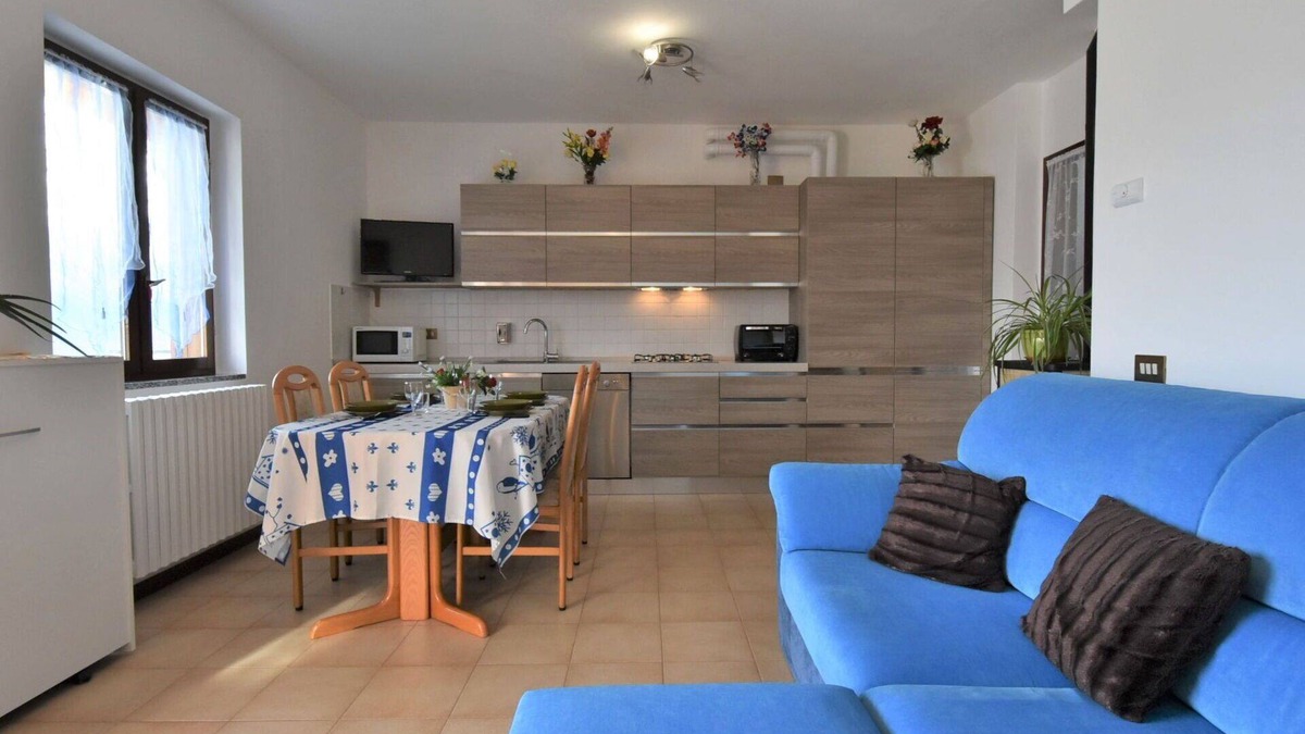 Civo Apartment | Nice apartment for 4 people with WIFI, TV, terrace, pets allowed and parking