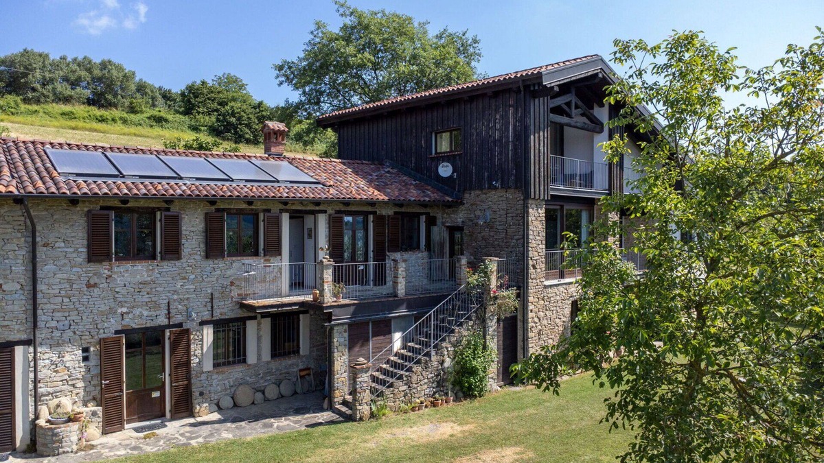 Murazzano Apartment | Nice apartment for 4 people with WIFI, terrace, pets allowed, panoramic view and parking