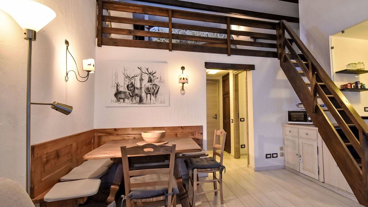 Madesimo Apartment | Nice apartment for 5 people with WIFI, TV, balcony and parking