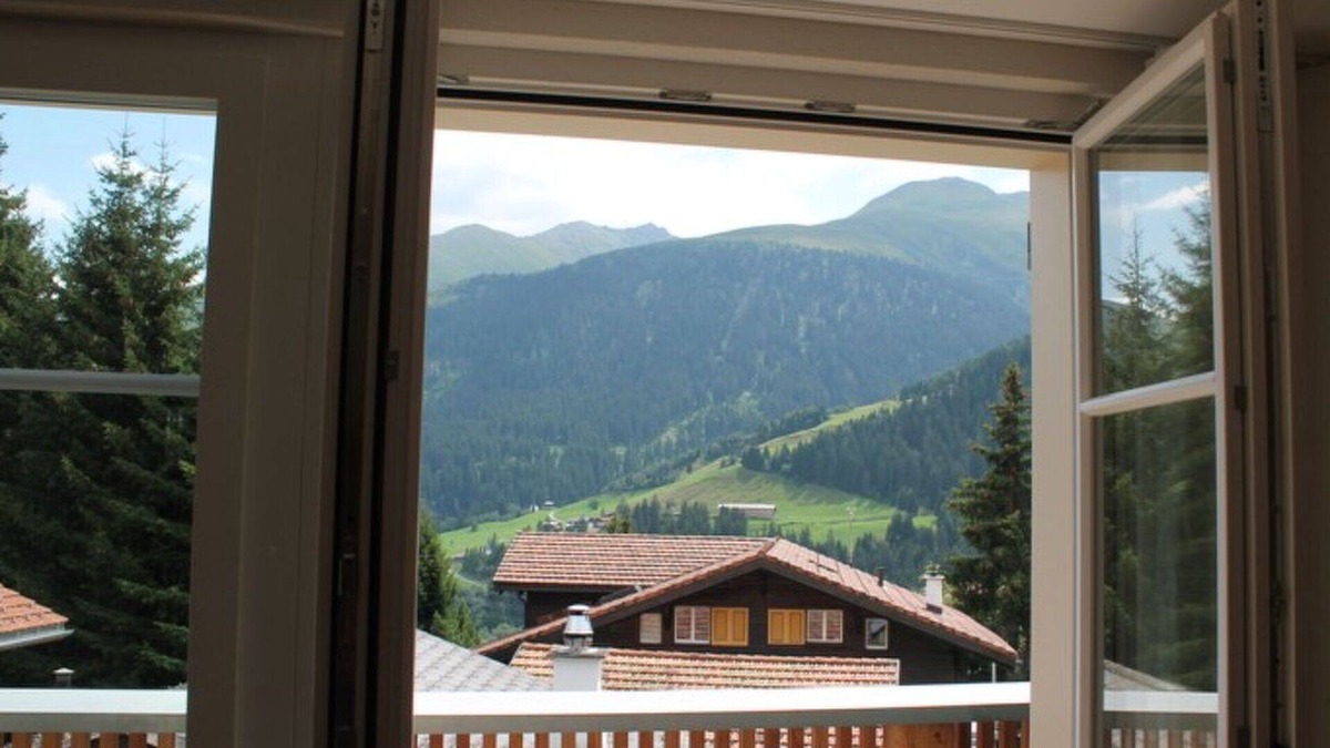 Sedrun Apartment | Nice apartment for 5 people with WIFI, balcony and parking