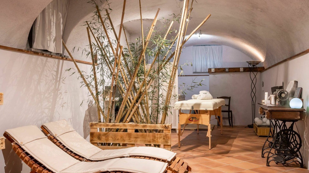 Roatto Apartment | Nice apartment for 6 guests with WIFI, hot tub, terrace, pets allowed and parking