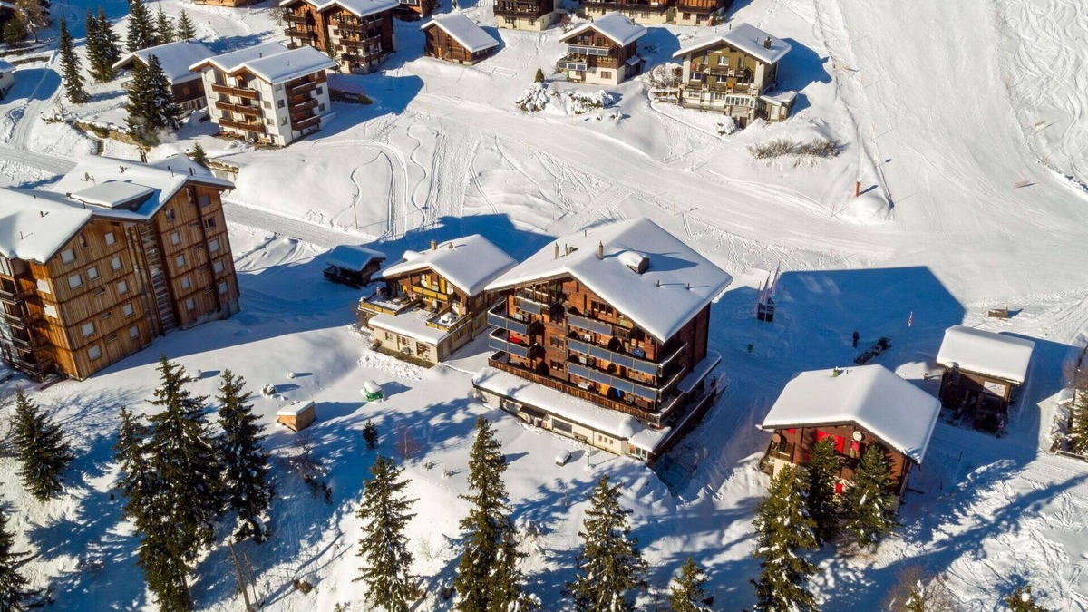 Riederalp Apartment | Nice apartment for 8 guests with WIFI, TV, balcony and pets allowed