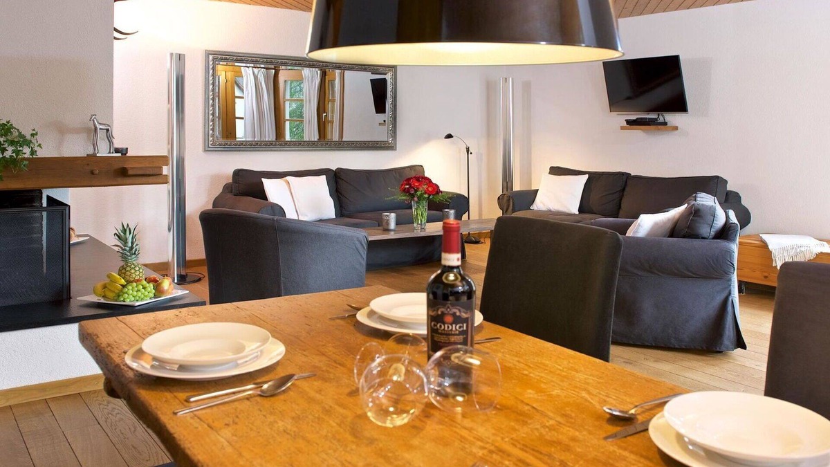 Lenzerheide Apartment | Nice apartment for 5 people with TV and balcony