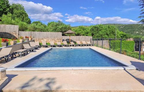 Vallon-Pont-d'Arc Apartment | Nice Apartment In Vallon Pont Darc