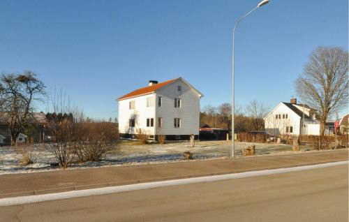 Backefors Apartment | Nice Apartment In Bäckefors Bengtsfors
