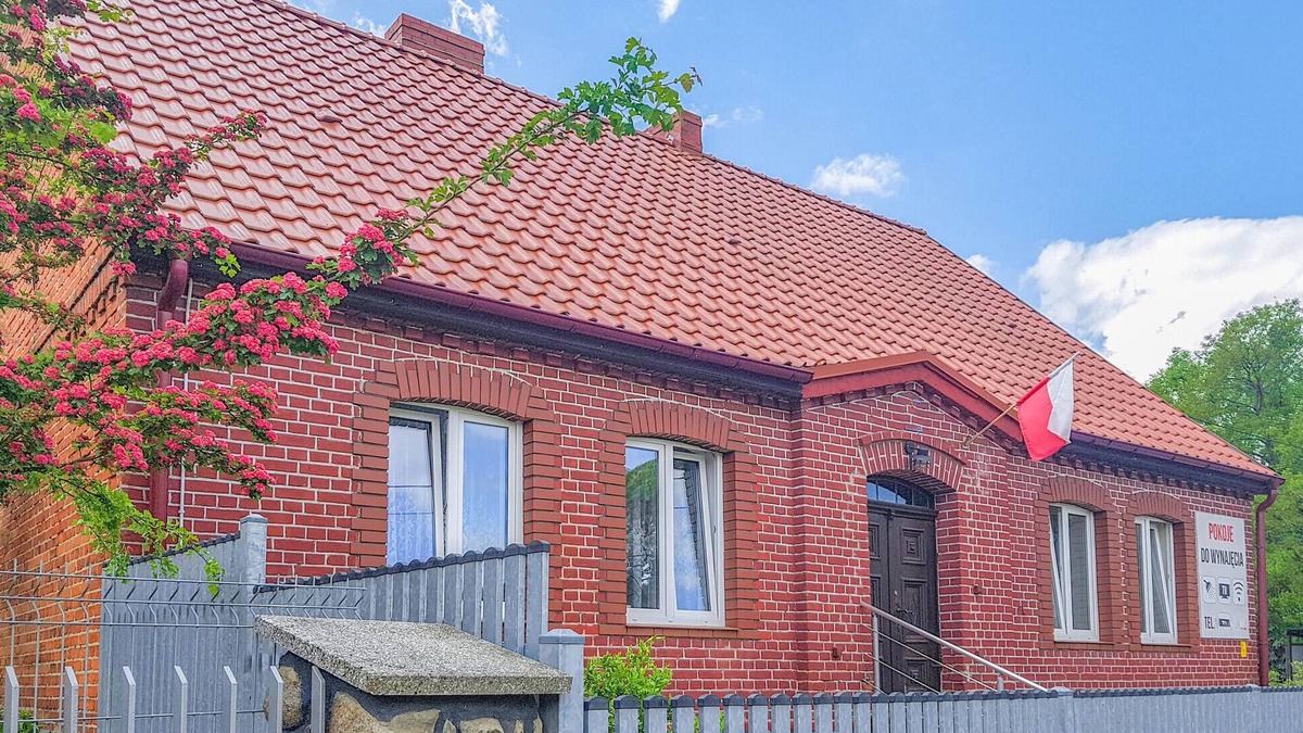 Drawno Apartment | Nice apartment in Dominikowo with WiFi
