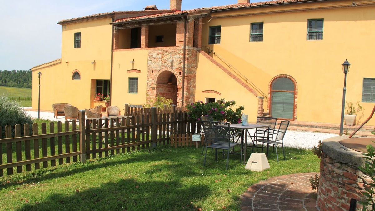 Collesalvetti Other | Nice apartment in Guasticce with pool